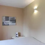Quarto em Acomodações Particulares Villa De Charme Avec Piscine, Sans Vis A Vis, Vue Sur Les Vignes Et Oliviers Usclas-l'Herault