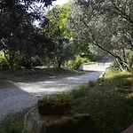 Δωμάτια σε οικογενειακή κατοικία Villa De Charme Avec Piscine, Sans Vis A Vis, Vue Sur Les Vignes Et Oliviers