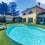 Villa De Charme Avec Piscine, Sans Vis A Vis, Vue Sur Les Vignes Et Oliviers 홈스테이