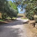 Villa De Charme Avec Piscine, Sans Vis A Vis, Vue Sur Les Vignes Et Oliviers *