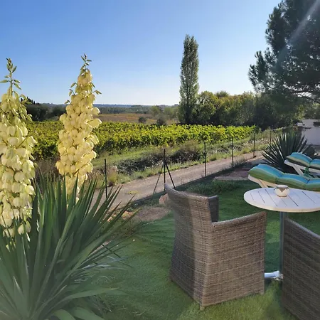 Quarto em Acomodações Particulares Villa De Charme Avec Piscine, Sans Vis A Vis, Vue Sur Les Vignes Et Oliviers